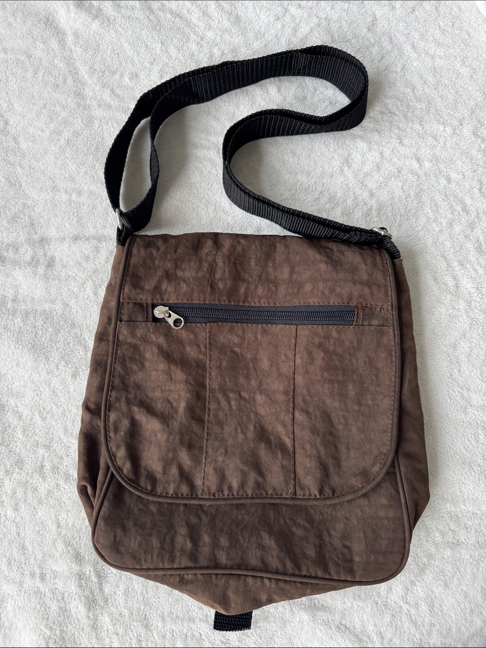Casual Brown Shoulder Bag with Adjustable Black Strap
